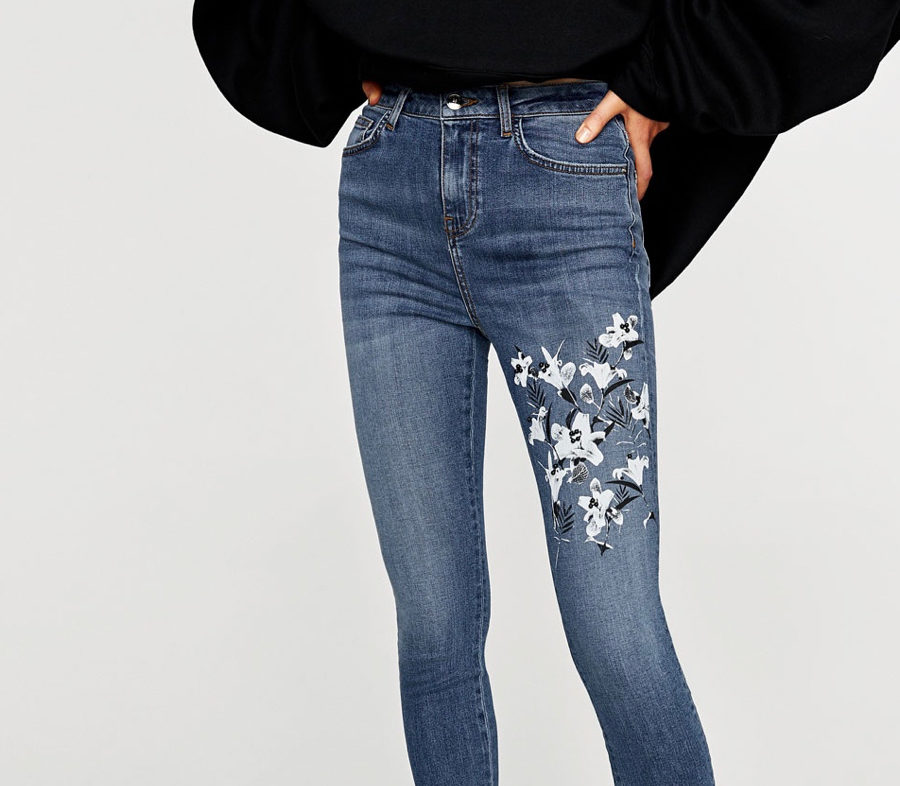 jeans with white flowers